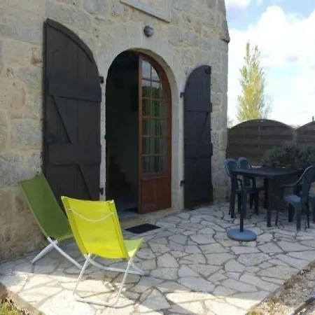 House Pigeonnier 18eme Siecle بيت للعطل